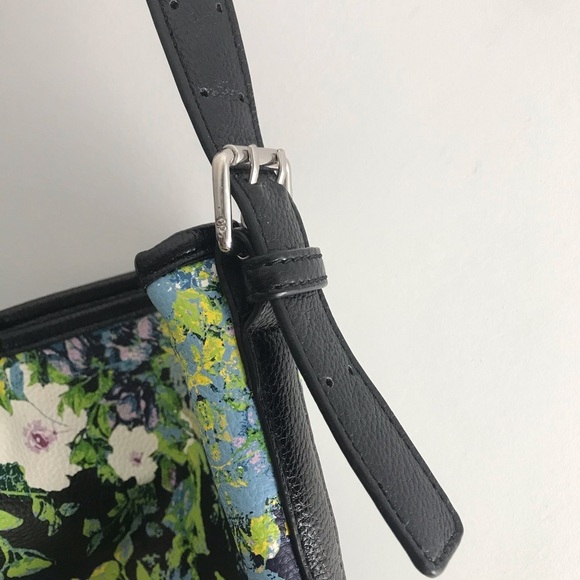 Charlotte Ronson Floral Tote Bag - Picture 5 of 12